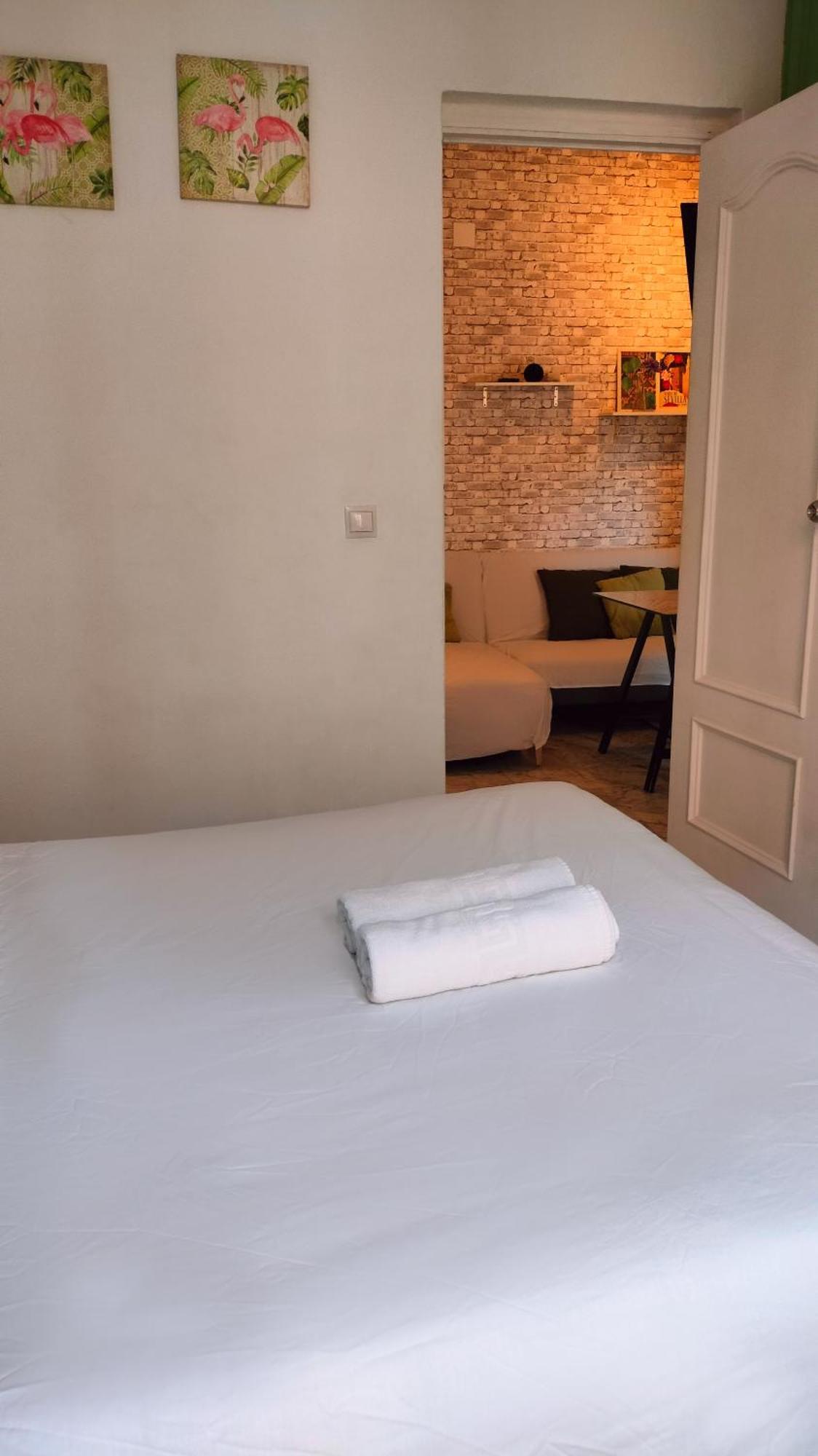 Apartamento En Sevilla Centro Con Vistas A La Plaza Alameda De Hercules - Hasta 7 Personas Ngoại thất bức ảnh
